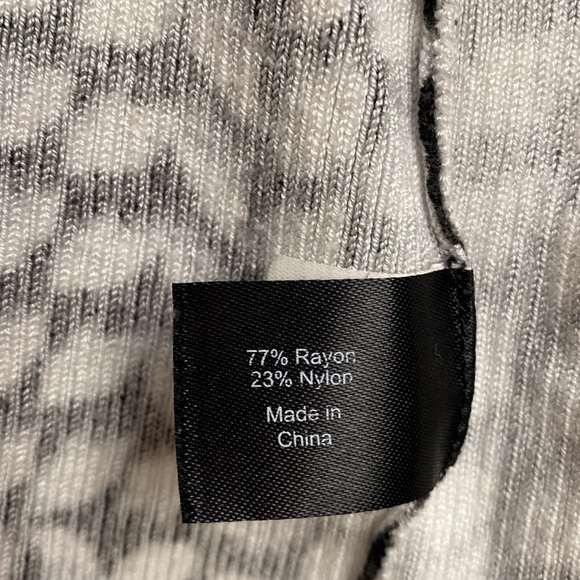 Lane Bryant Open-Front Leaf Cardigan plus Size 14/16 women’s lightweight spring - Picture 7 of 8